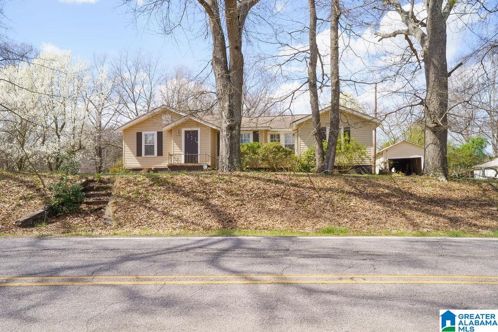 6047 Pocahontas Road Bessemer, AL 35022 - Photo 22 of 26