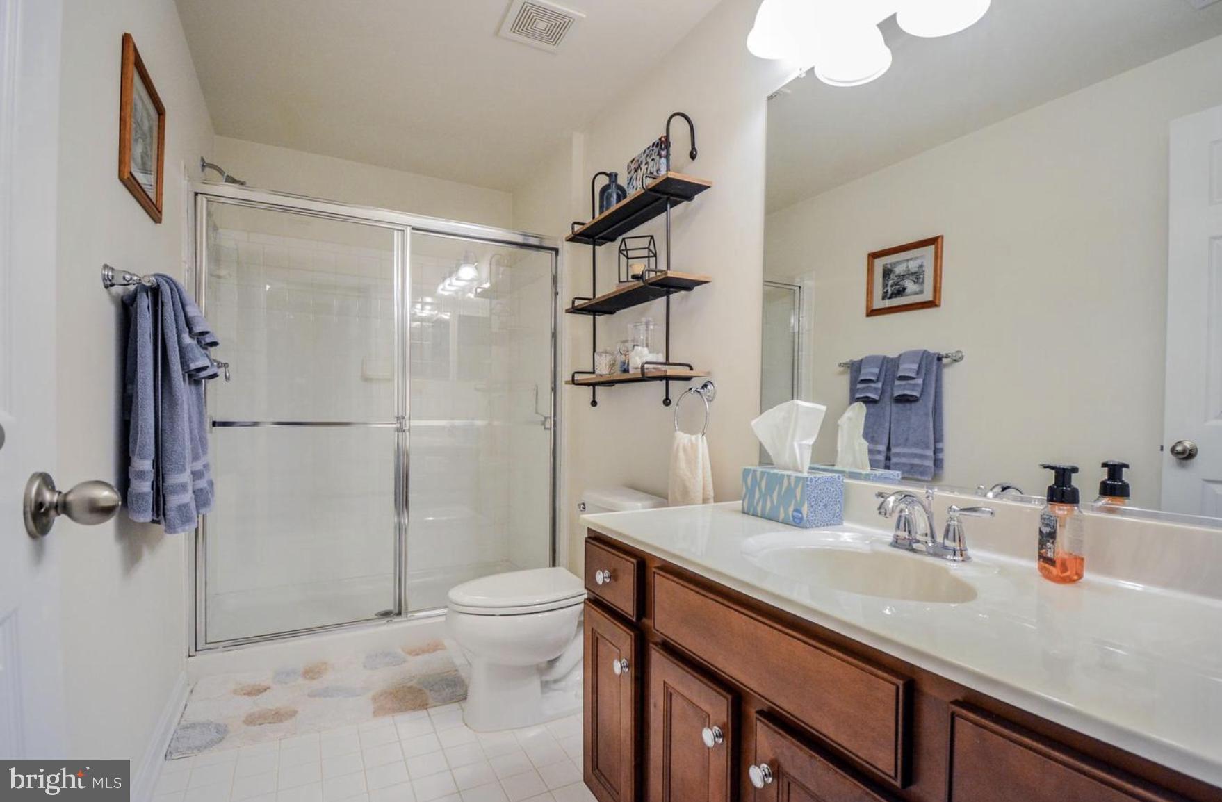 3321 Eagle Ridge Drive Woodbridge, VA 22191 - Photo 25 of 30 Modern bathroom with sleek finishes.