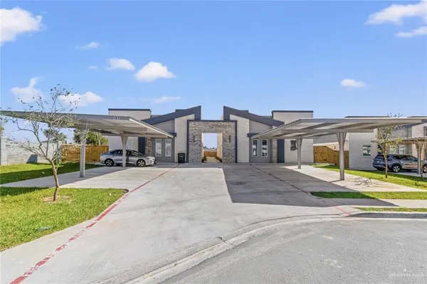 $1,425 | 101 San Jose Drive, Unit 4, Mission, TX 78572