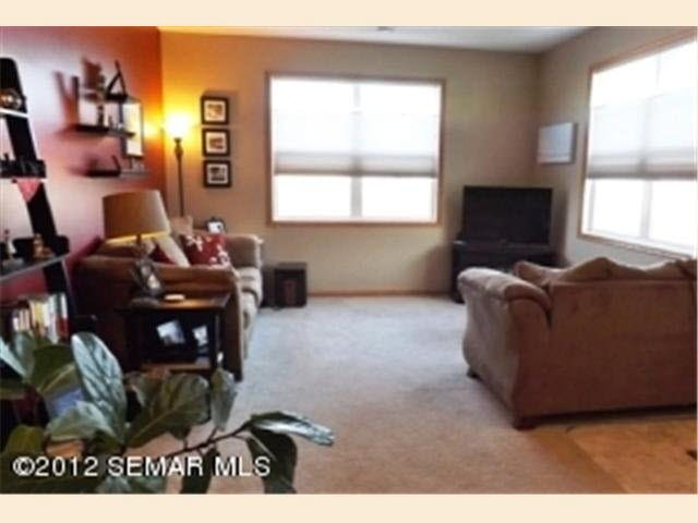 171 Sawtooth Court Southeast Rochester, MN 55904 - Photo 3 of 22 Gallery Image 3