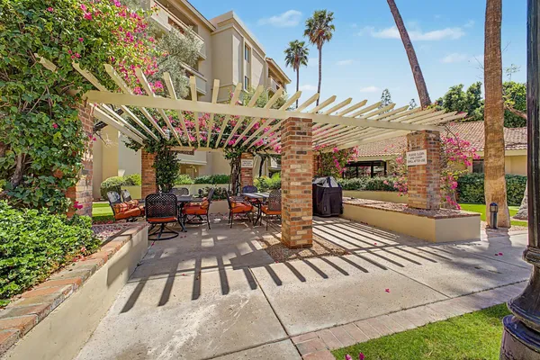 $2,100 | 4200 North Miller Road, Unit 408, Scottsdale, AZ 85251