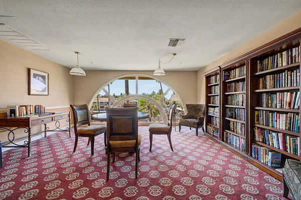 $2,100 | 4200 North Miller Road, Unit 408, Scottsdale, AZ 85251