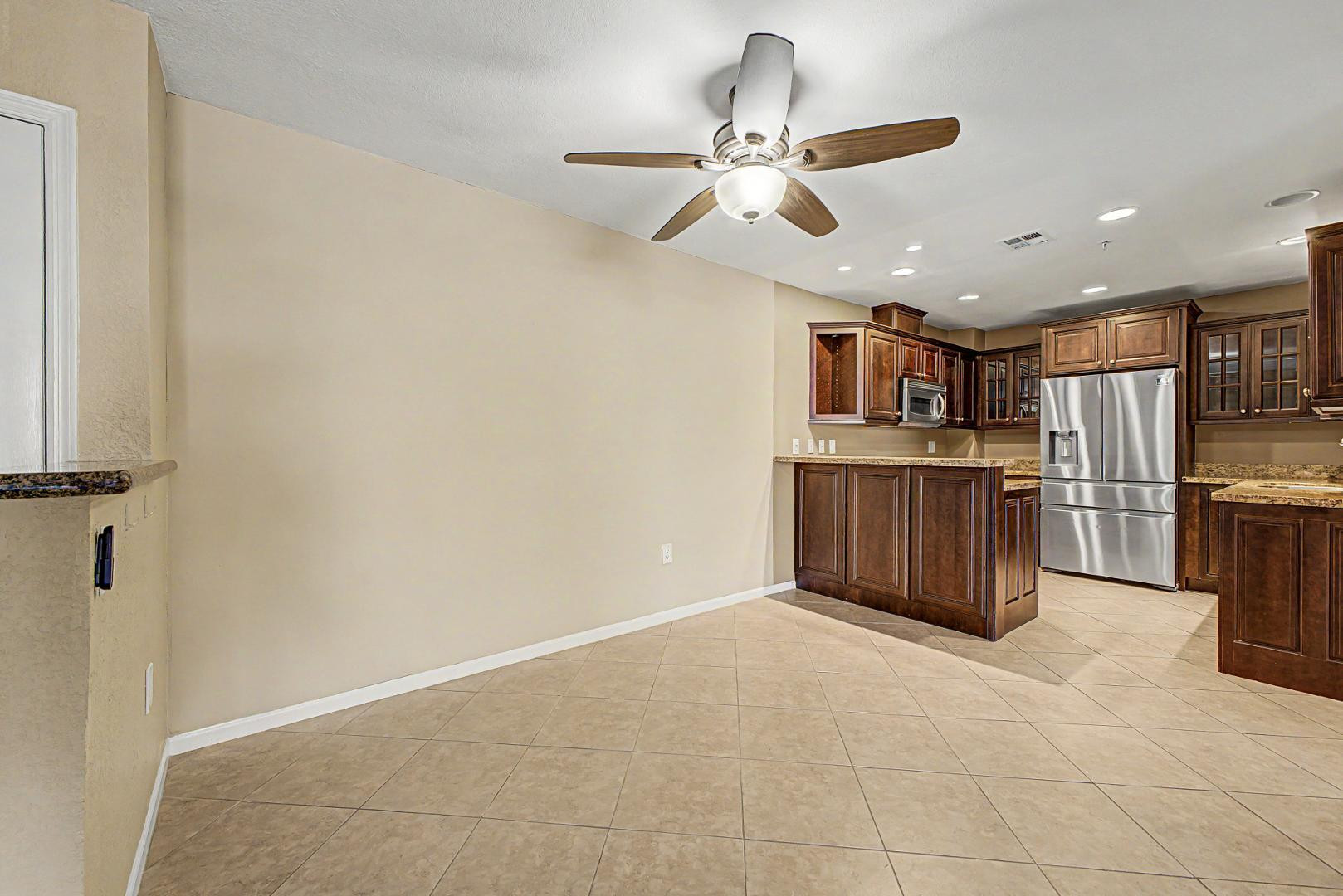 4200 North Miller Road, Unit 408 Scottsdale, AZ 85251 - Photo 6 of 35 Photo #6