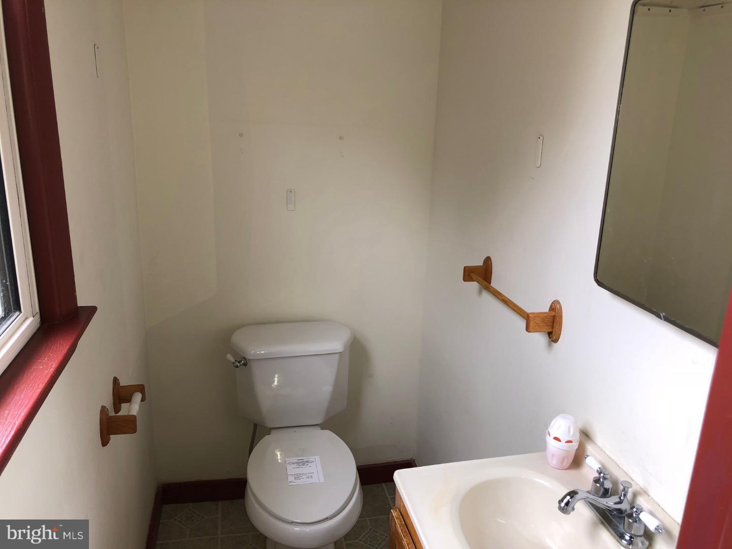 216 Georgetown Road Glassboro, NJ 08028 - Photo 8 of 19