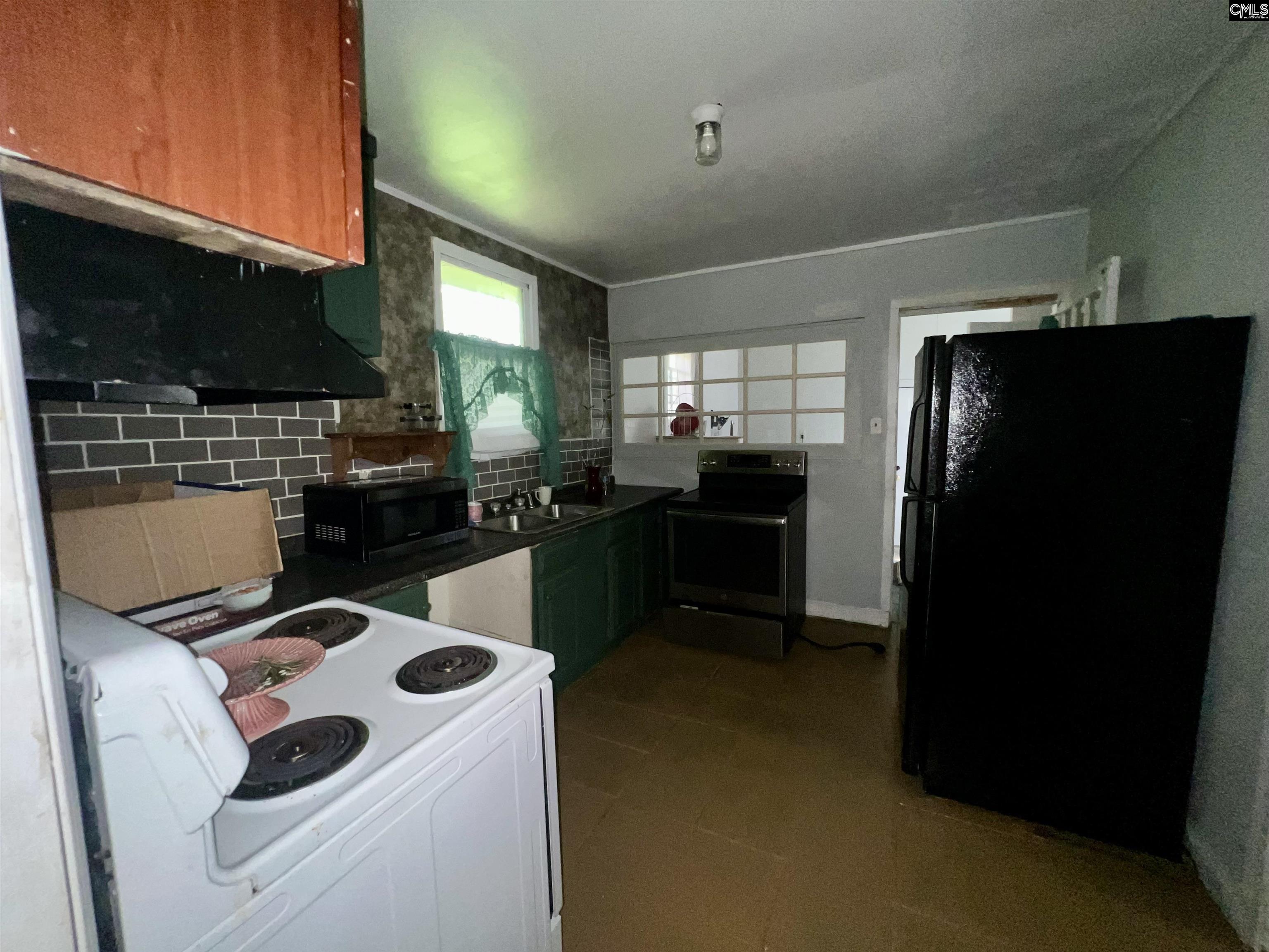 509 Henry Street Eastover, SC 29044 - Photo 7 of 22