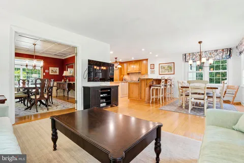 $1,650,000 | 209 Hardwicke Lane, Villanova, PA 19085