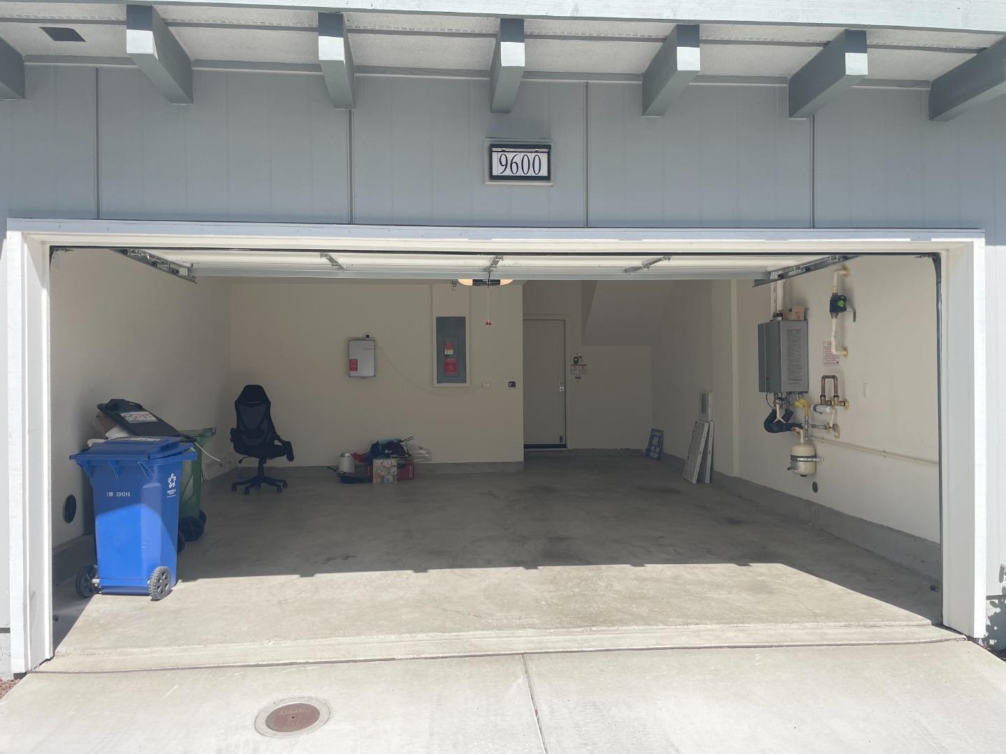 9600 Seawind Way Newark, CA 94560 - Photo 22 of 24