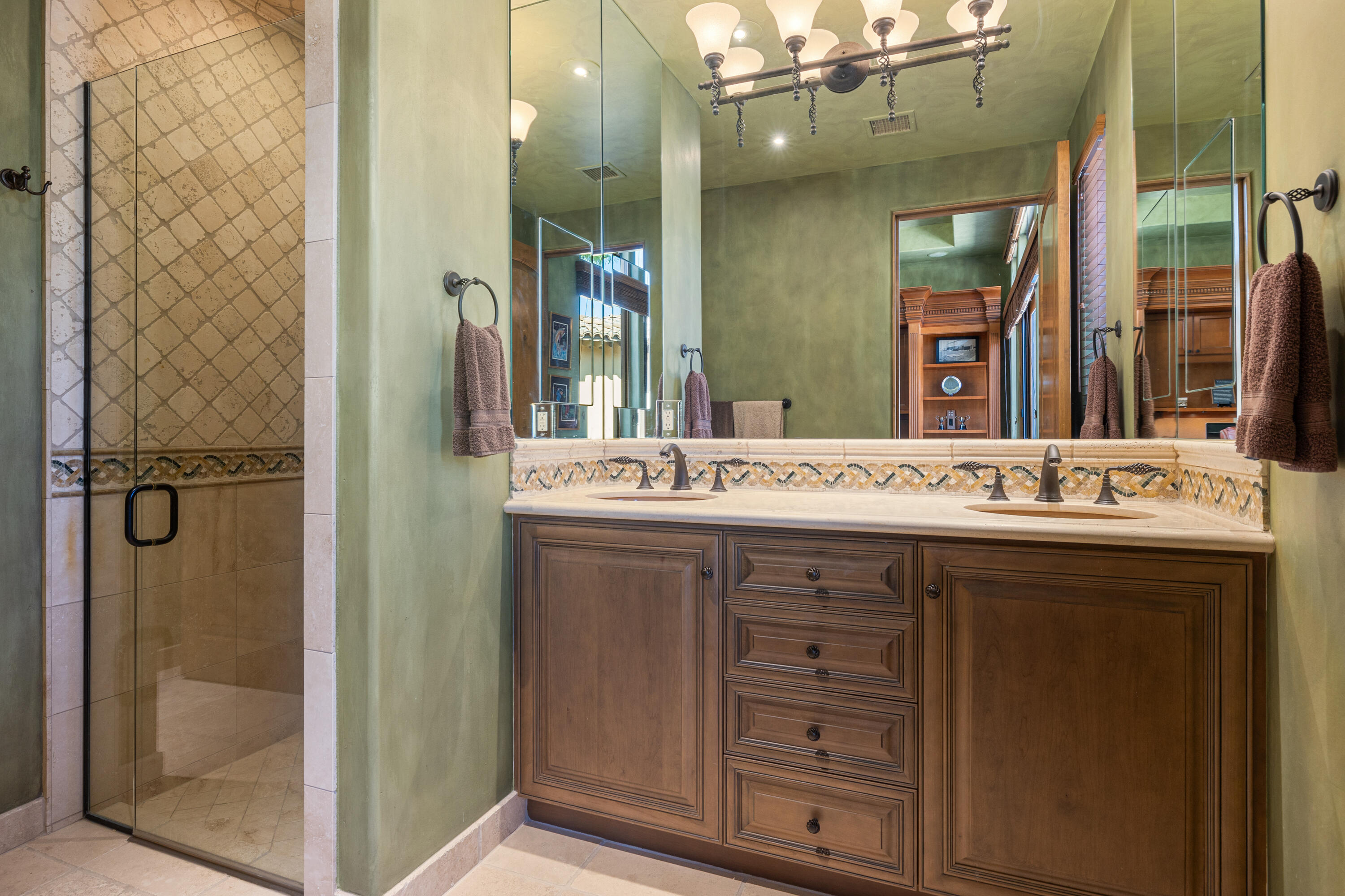 17 Rockcrest Rancho Mirage, CA 92270 - Photo 36 of 50 085