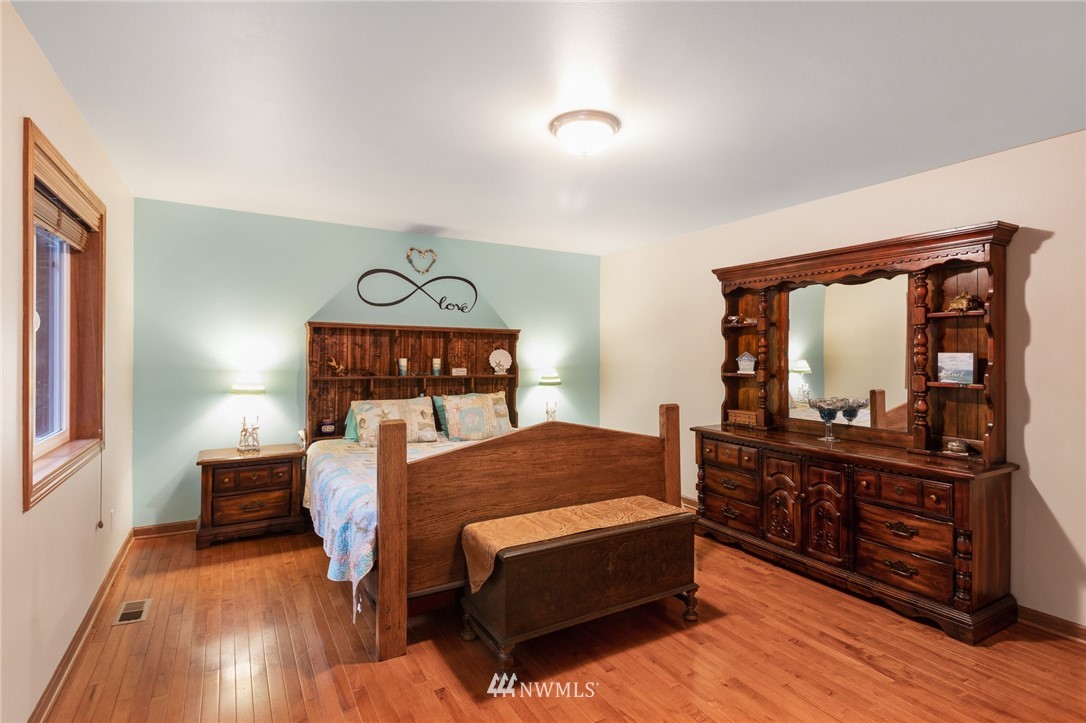 1385 Lower Elwha Road Port Angeles, WA 98363 - Photo 11 of 38 Gallery Image 11