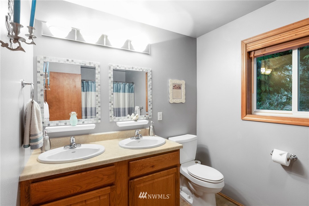 1385 Lower Elwha Road Port Angeles, WA 98363 - Photo 21 of 38 Gallery Image 21