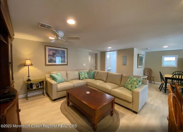 $2,000 | 17 Sampson Avenue, Unit LOWR, Seaside Heights, NJ 08751