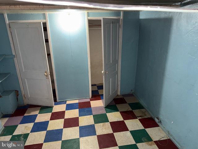337 Copley Road Upper Darby, PA 19082 - Photo 9 of 13 Colorful tiled space with dual doors.