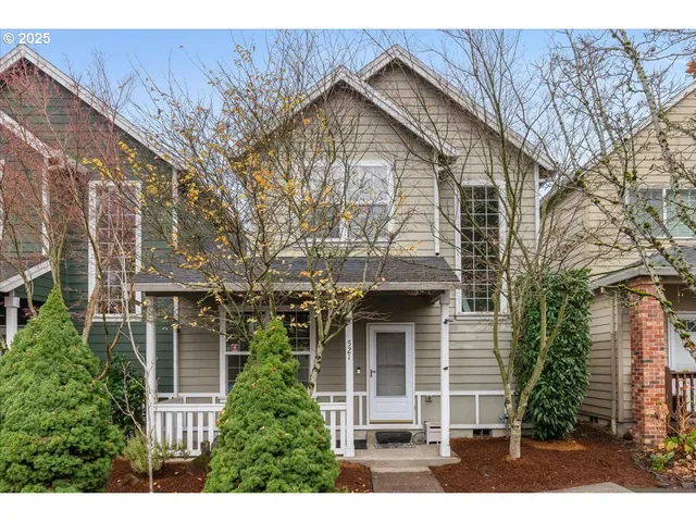 $389,900 | 521 Northeast Suttle Street, Portland, OR 97211