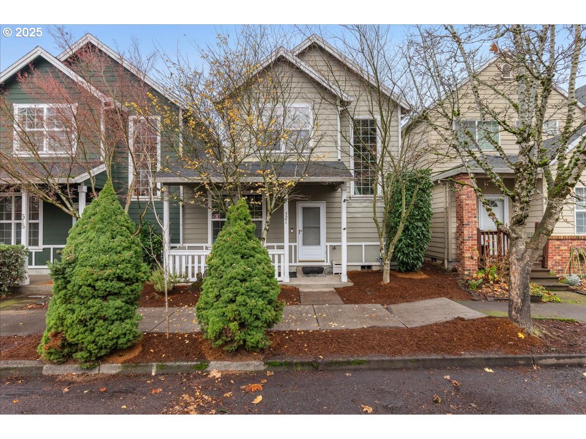 521 Northeast Suttle Street Portland, OR 97211 - Photo 2 of 40