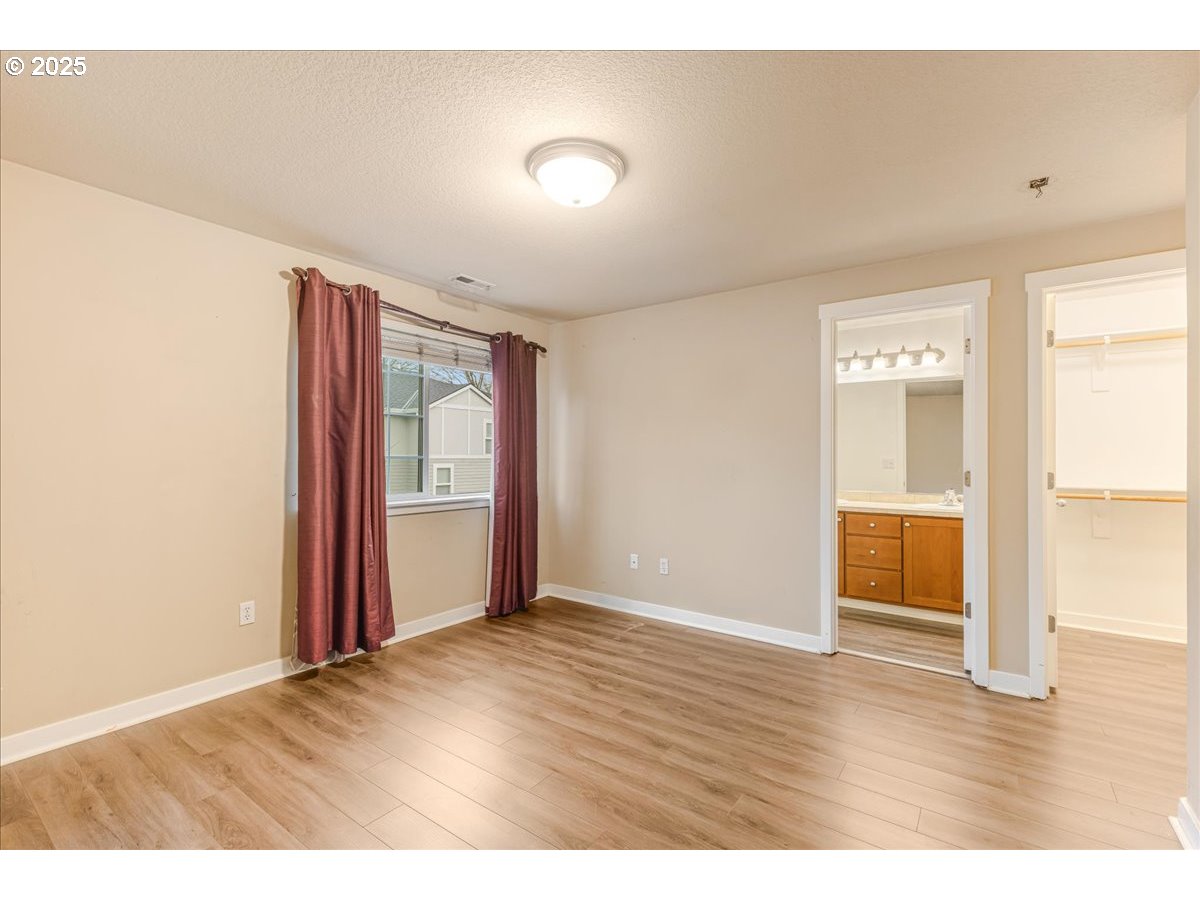 521 Northeast Suttle Street Portland, OR 97211 - Photo 26 of 40