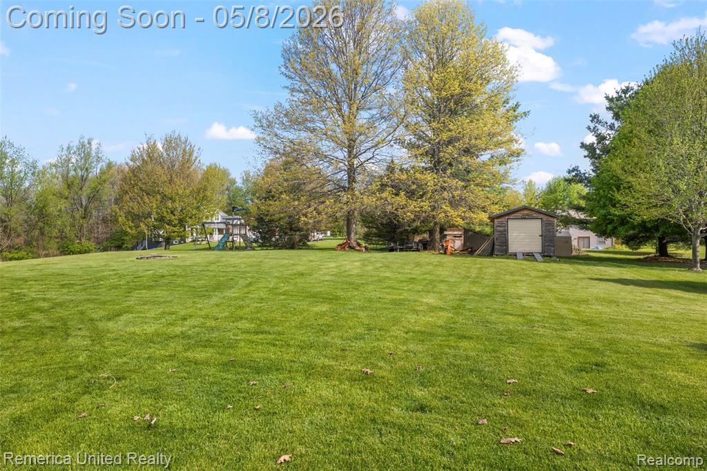 2558 Clivedon Road Howell, MI 48843 - Photo 14 of 46