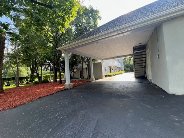 $1,495,000 | 14935 West Old School Road, Mettawa, IL 60048