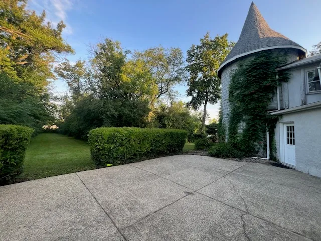 $1,495,000 | 14935 West Old School Road, Mettawa, IL 60048