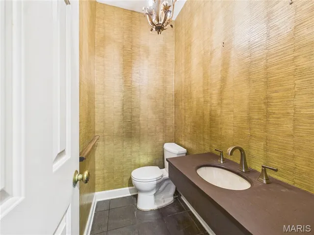 $179,900 | 907 West Park Street, Malden, MO 63863