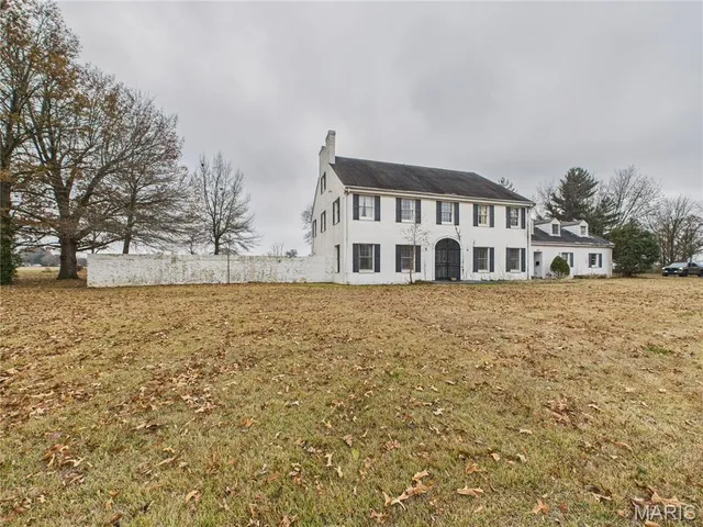 $179,900 | 907 West Park Street, Malden, MO 63863