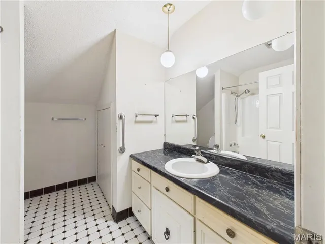 $179,900 | 907 West Park Street, Malden, MO 63863