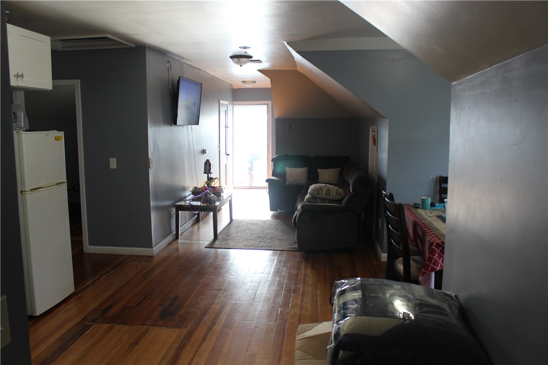556 Elm Street Woonsocket, RI 02895 - Photo 27 of 40