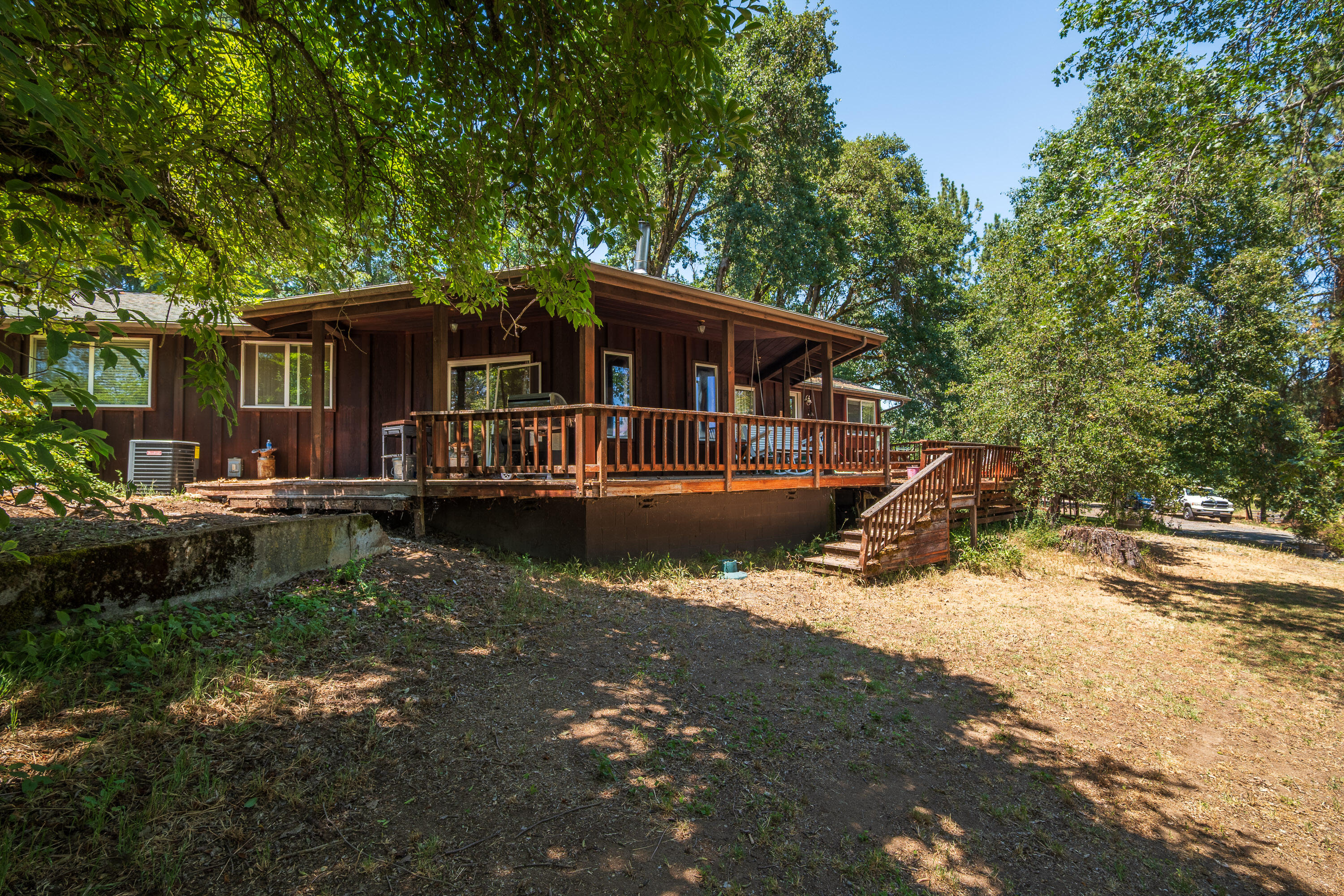 3290 Lower River Road Grants Pass, OR 97526 - Photo 18 of 38 LRR (17)