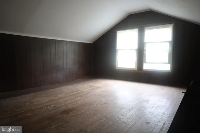 $1,600 | 52 North Main Street, Smithsburg, MD 21783