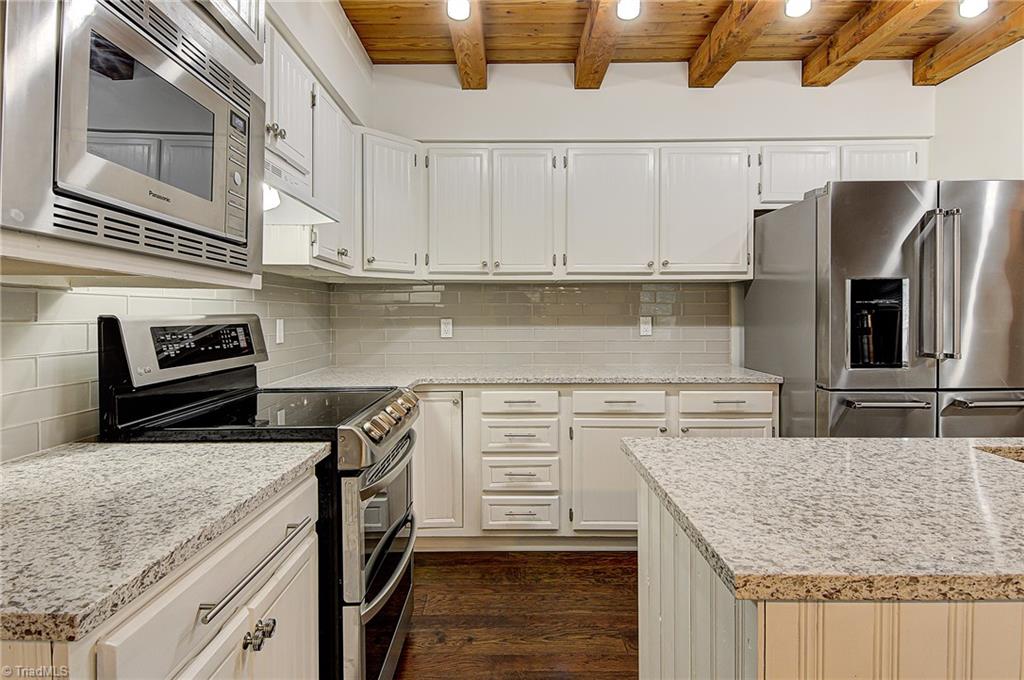 5730 Pepper Road Oak Ridge, NC 27310 - Photo 2 of 30