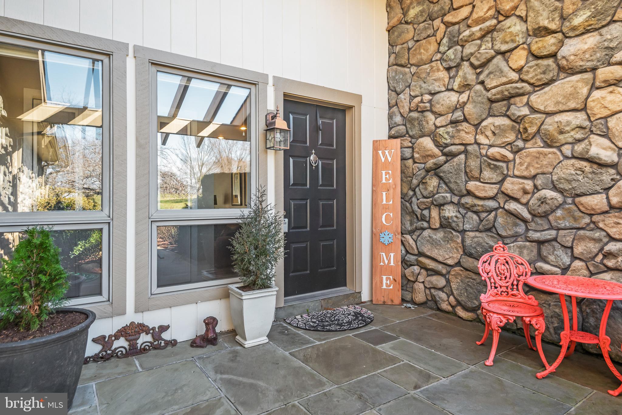 39048 Piggott Bottom Road Hamilton, VA 20158 - Photo 3 of 17 Gallery Image 3