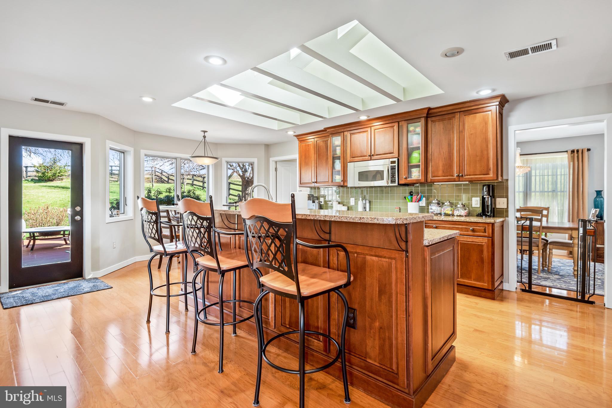 39048 Piggott Bottom Road Hamilton, VA 20158 - Photo 4 of 17 Gallery Image 4