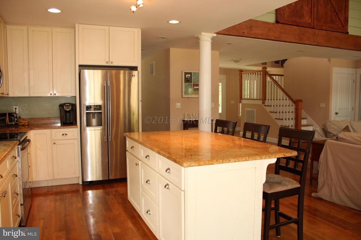 9301 Libertytown Road Berlin, MD 21811 - Photo 14 of 59 Kitchen island