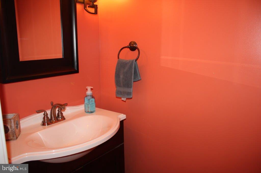 9301 Libertytown Road Berlin, MD 21811 - Photo 22 of 59 1/2 Bath