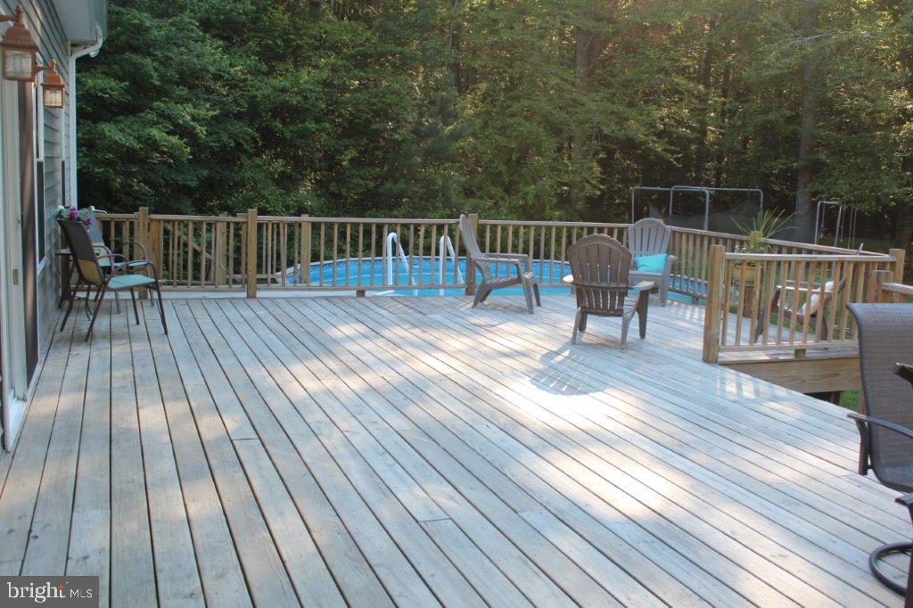 9301 Libertytown Road Berlin, MD 21811 - Photo 48 of 59 Back Deck