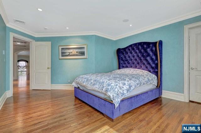 27 Roberts Road Englewood Cliffs, NJ 07632 - Photo 29 of 44
