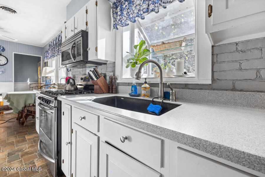 1 Sunset Drive Troy, NY 12182 - Photo 35 of 45 1-Sunset-24