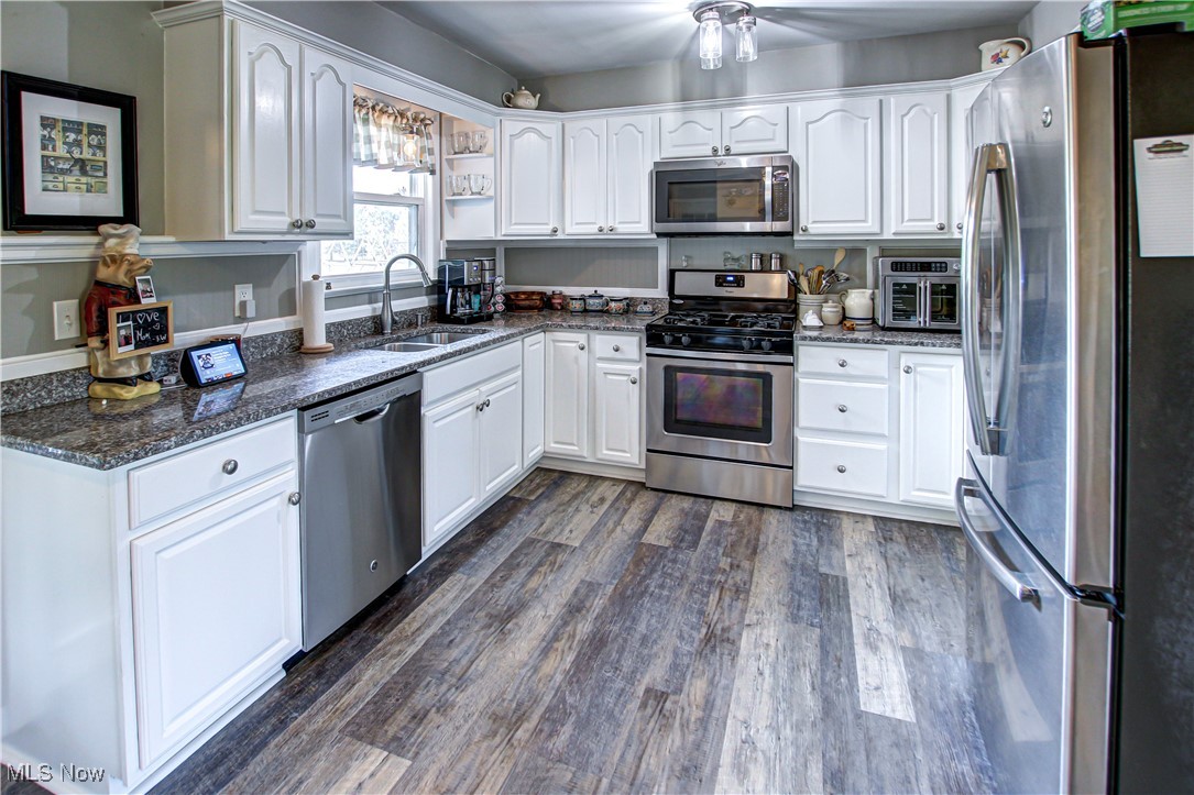 4730 Poe Road Medina, OH 44256 - Photo 12 of 40 Gallery Image 12