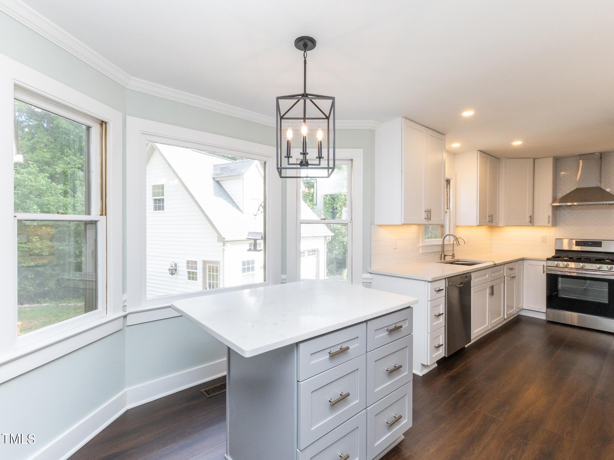 2312 Cowden Court Raleigh, NC 27612 - Photo 15 of 58 15