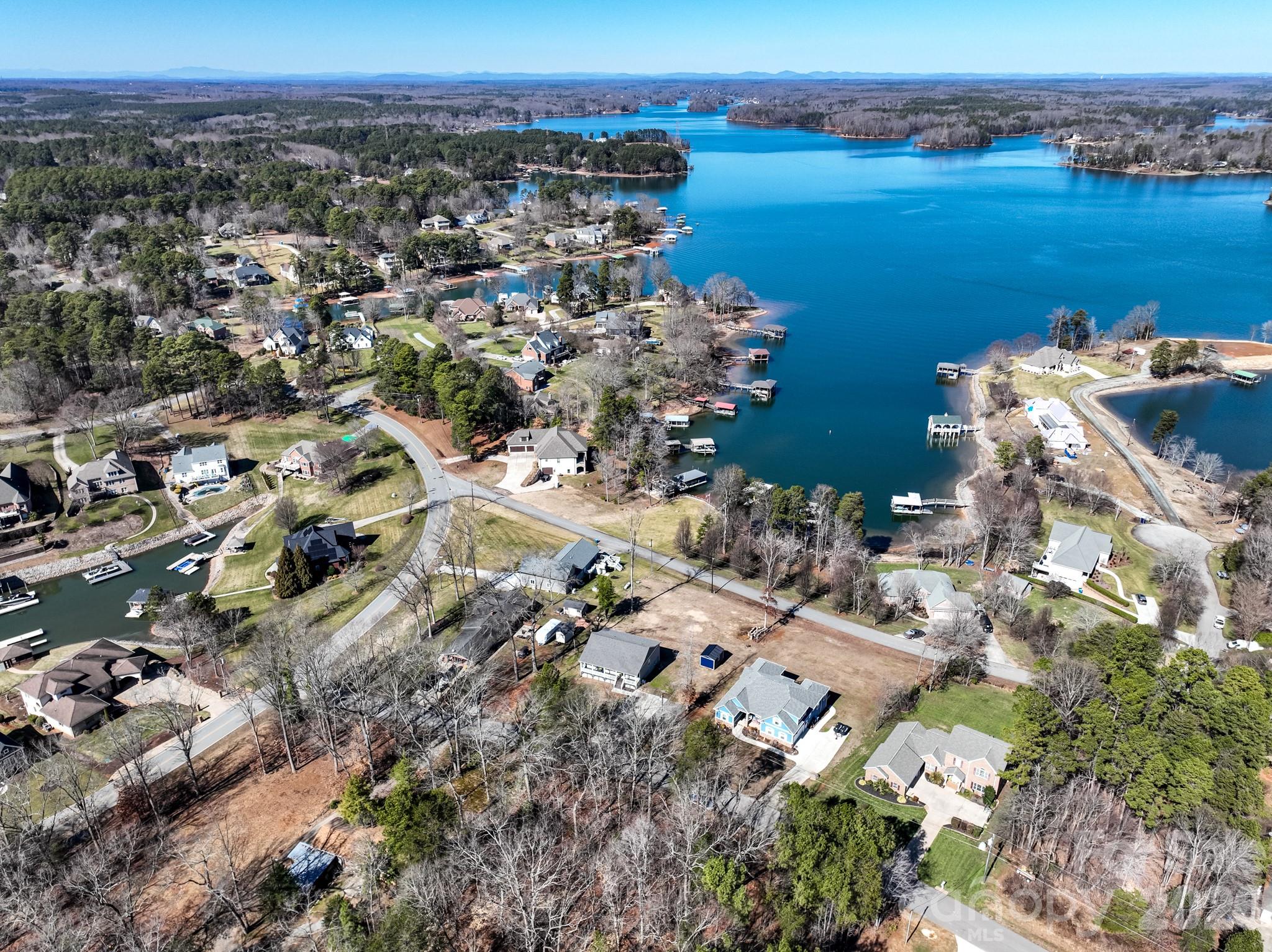 9464 Riviera Drive Sherrills Ford, NC 28673 - Photo 35 of 38