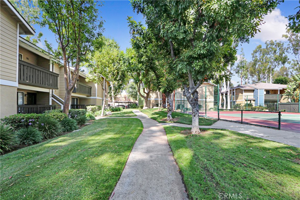 3535 Banbury Drive, Unit 84 Riverside, CA 92505 - Photo 2 of 16