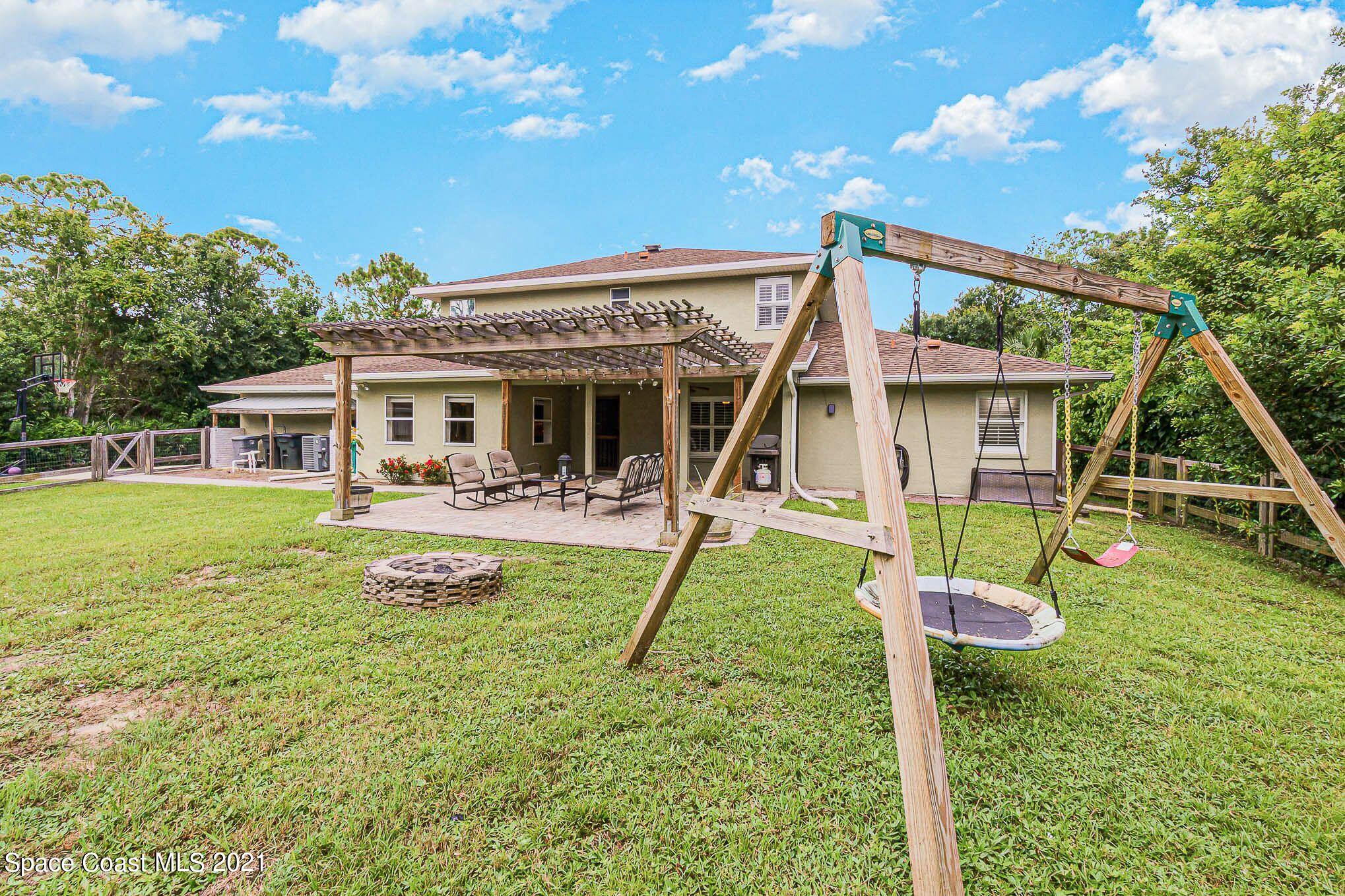 4357 Ligustrum Drive Melbourne, FL 32934 - Photo 29 of 40 4357 Ligustrum Dr 36