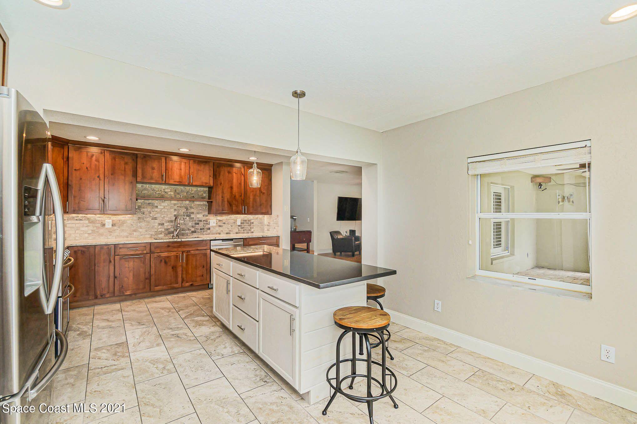4357 Ligustrum Drive Melbourne, FL 32934 - Photo 6 of 40 4357 Ligustrum Dr 14