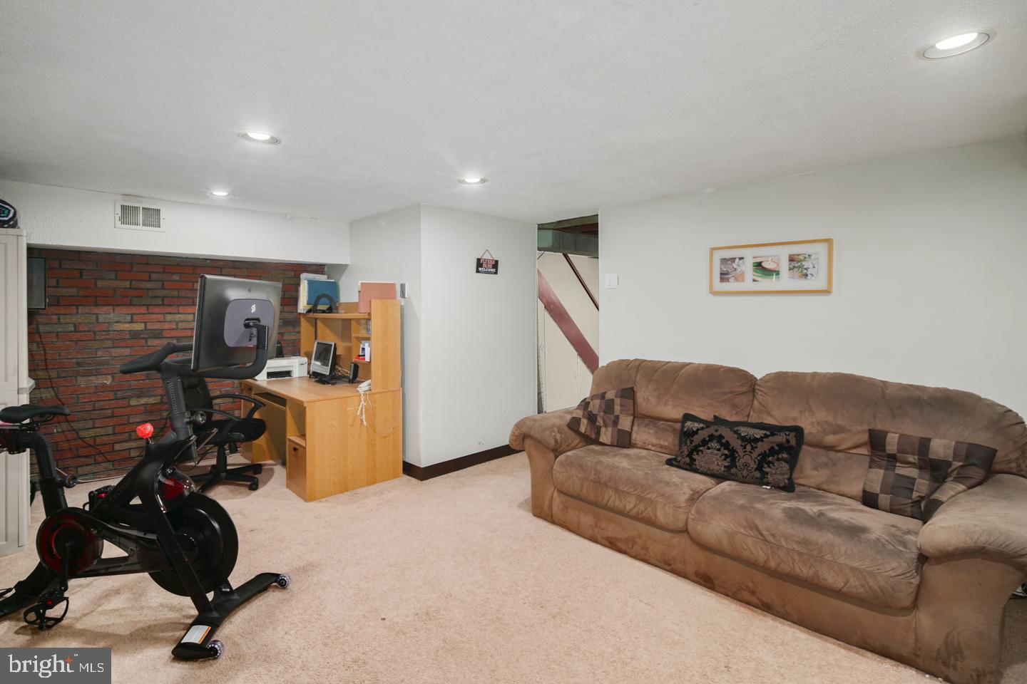 3128 Derry Road Philadelphia, PA 19154 - Photo 22 of 26 Gallery Image 22