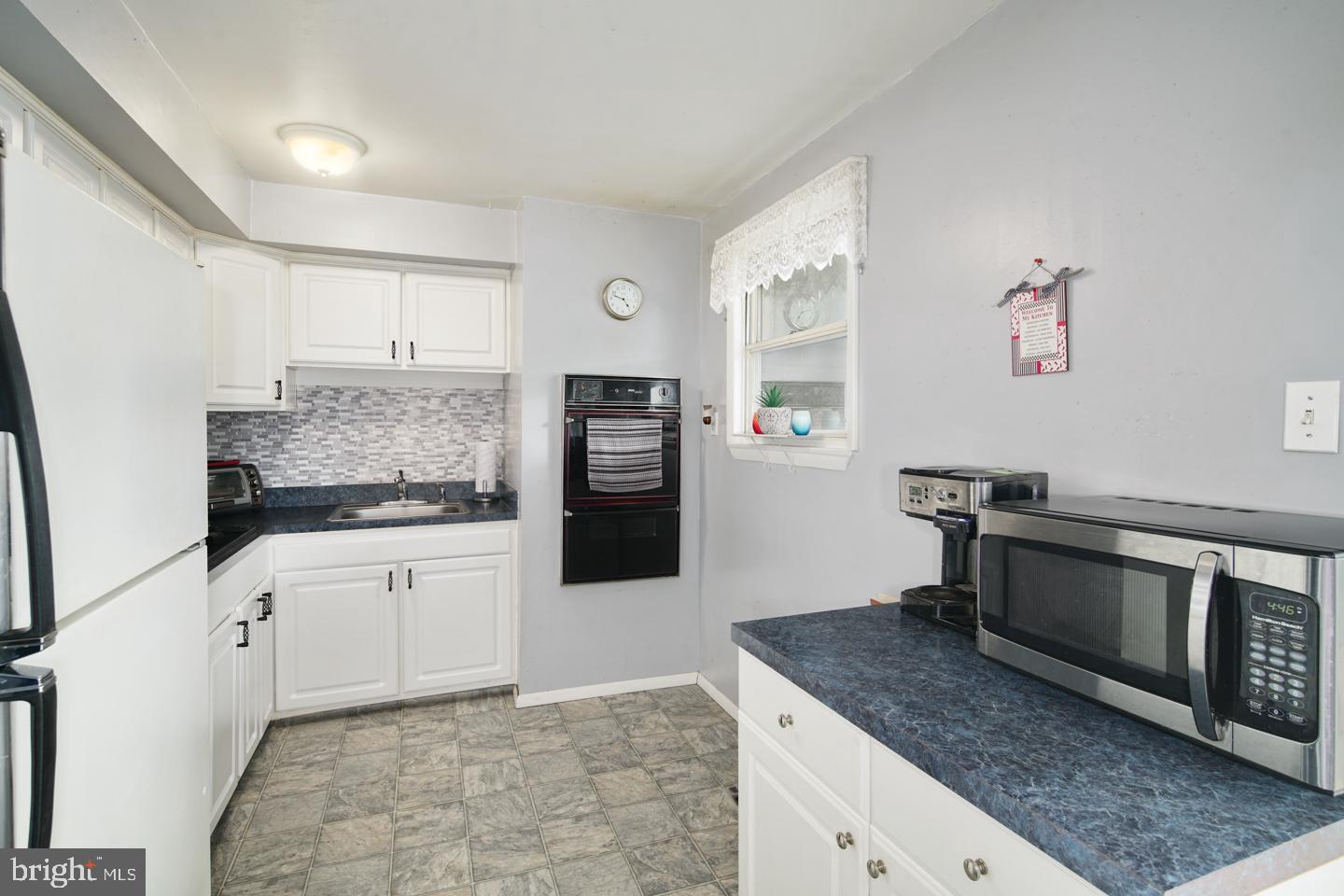 3128 Derry Road Philadelphia, PA 19154 - Photo 10 of 26 Gallery Image 10