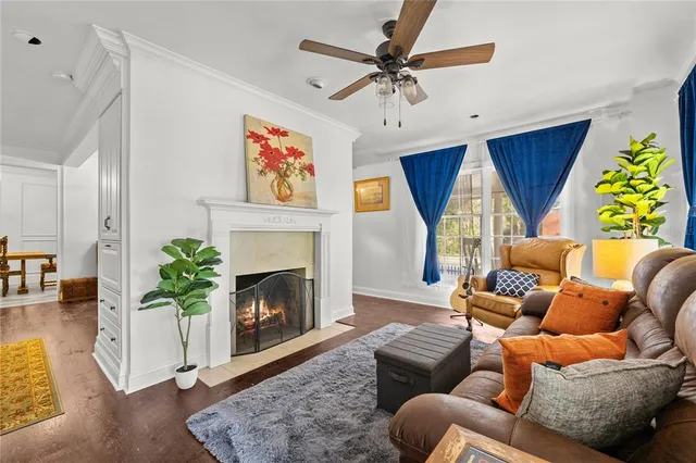 $425,000 | 24121 West U.S. Highway 27, High Springs, FL 32643