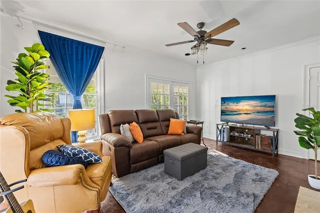 $425,000 | 24121 West U.S. Highway 27, High Springs, FL 32643