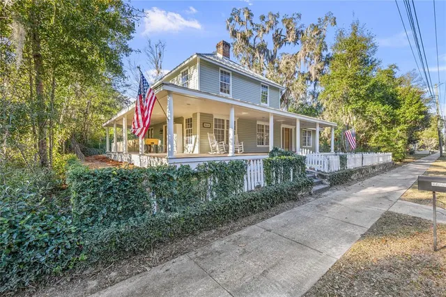 $425,000 | 24121 West U.S. Highway 27, High Springs, FL 32643