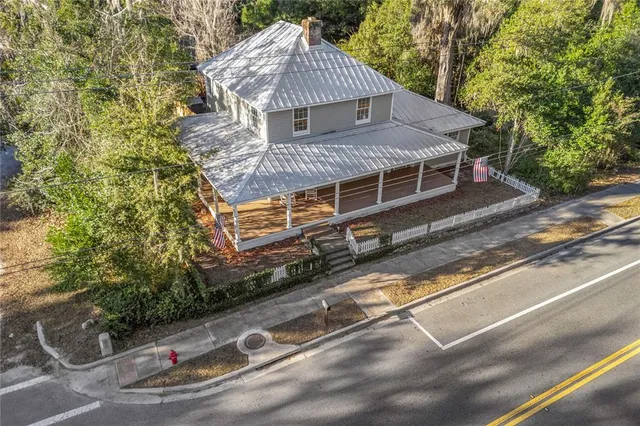 $425,000 | 24121 West U.S. Highway 27, High Springs, FL 32643