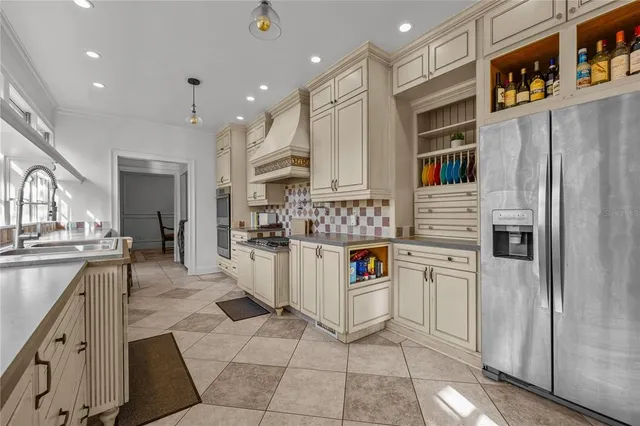 $425,000 | 24121 West U.S. Highway 27, High Springs, FL 32643