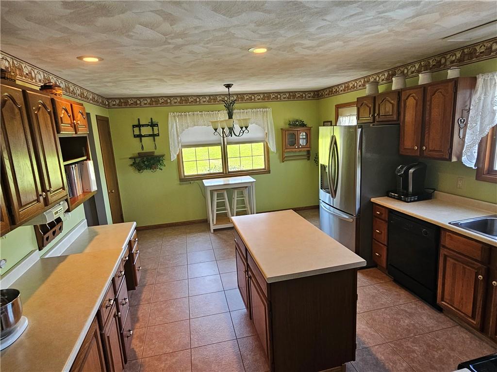 323 Hoon Road Butler, PA 16001 - Photo 46 of 49